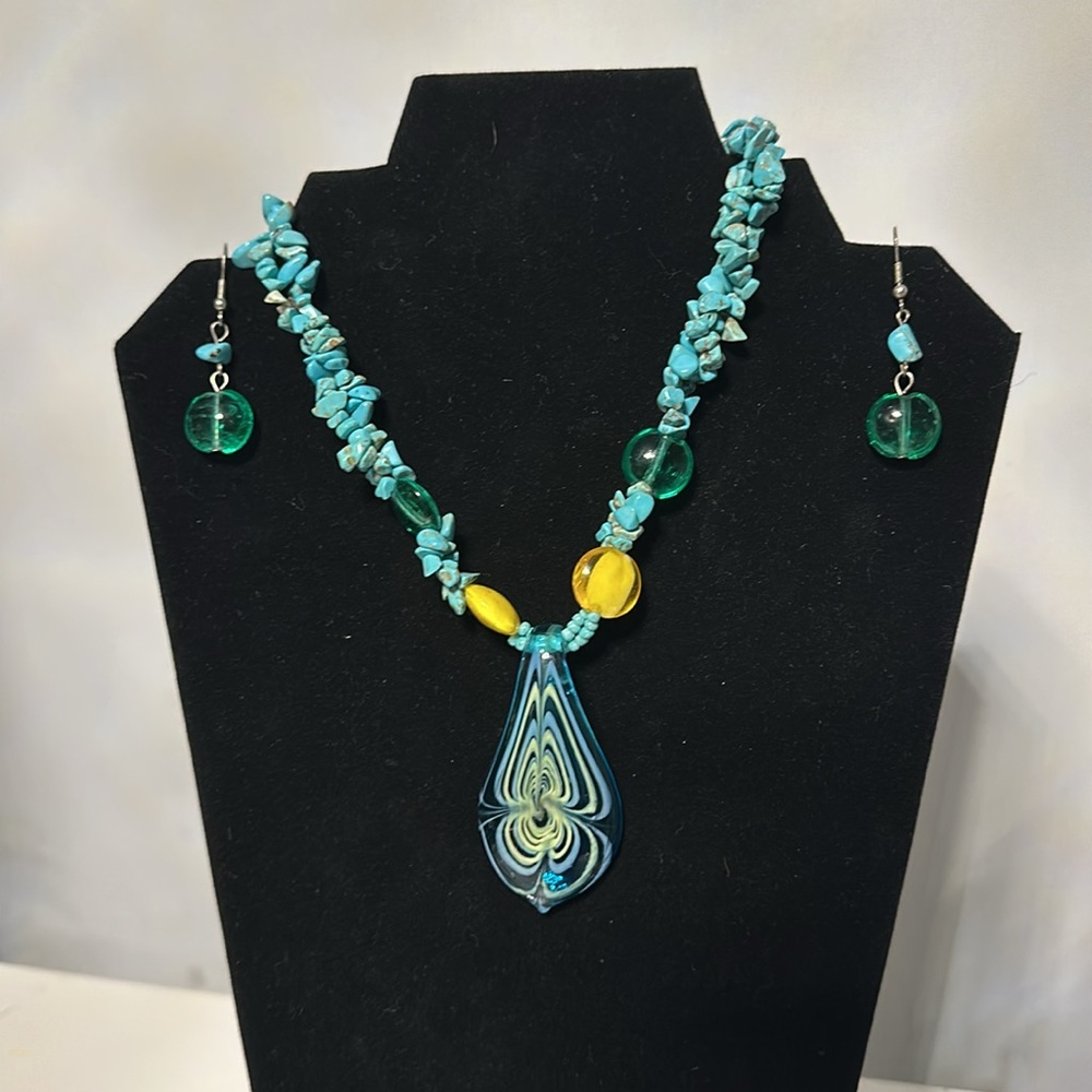 Erica Lyons Necklace & Earrings